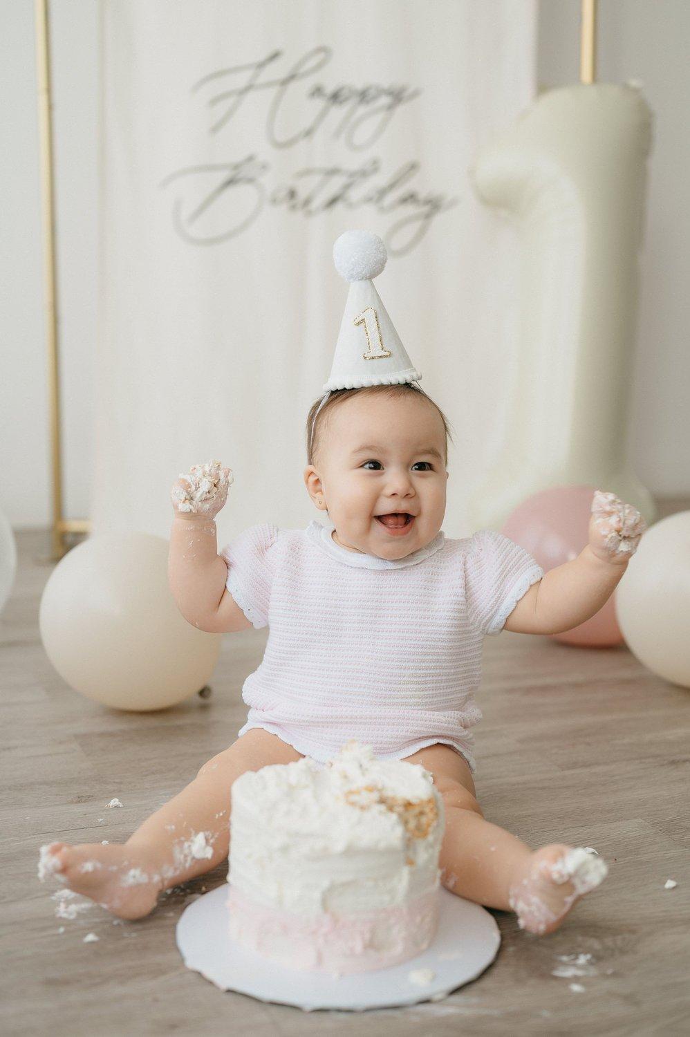 carousel-hero-element image-13