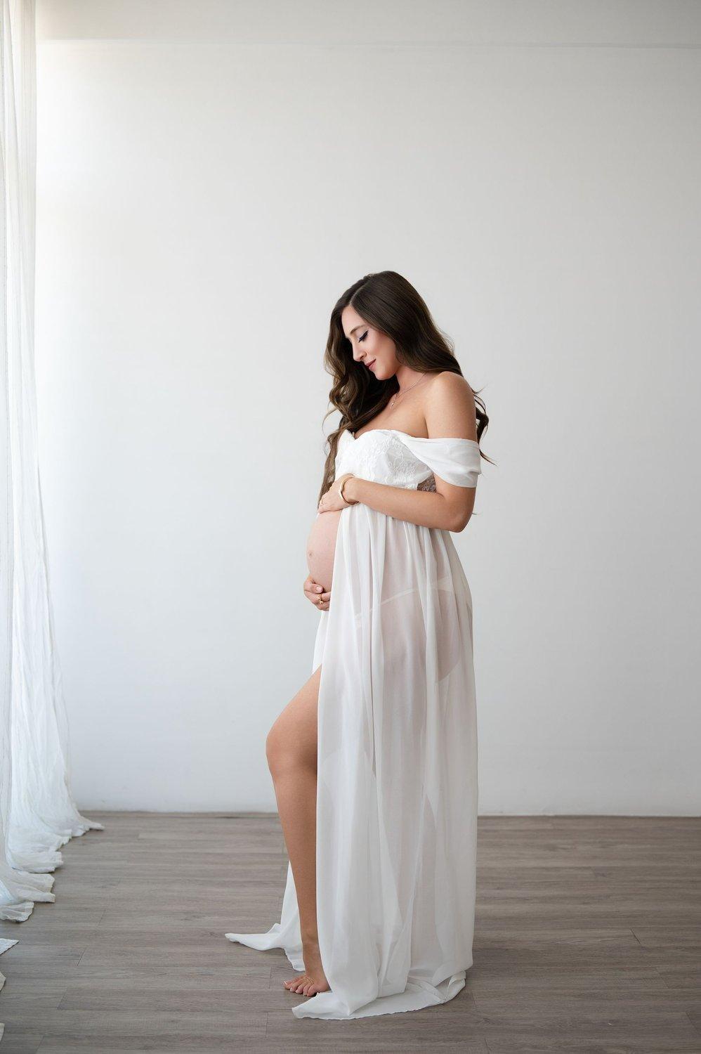 carousel-hero-element image-0