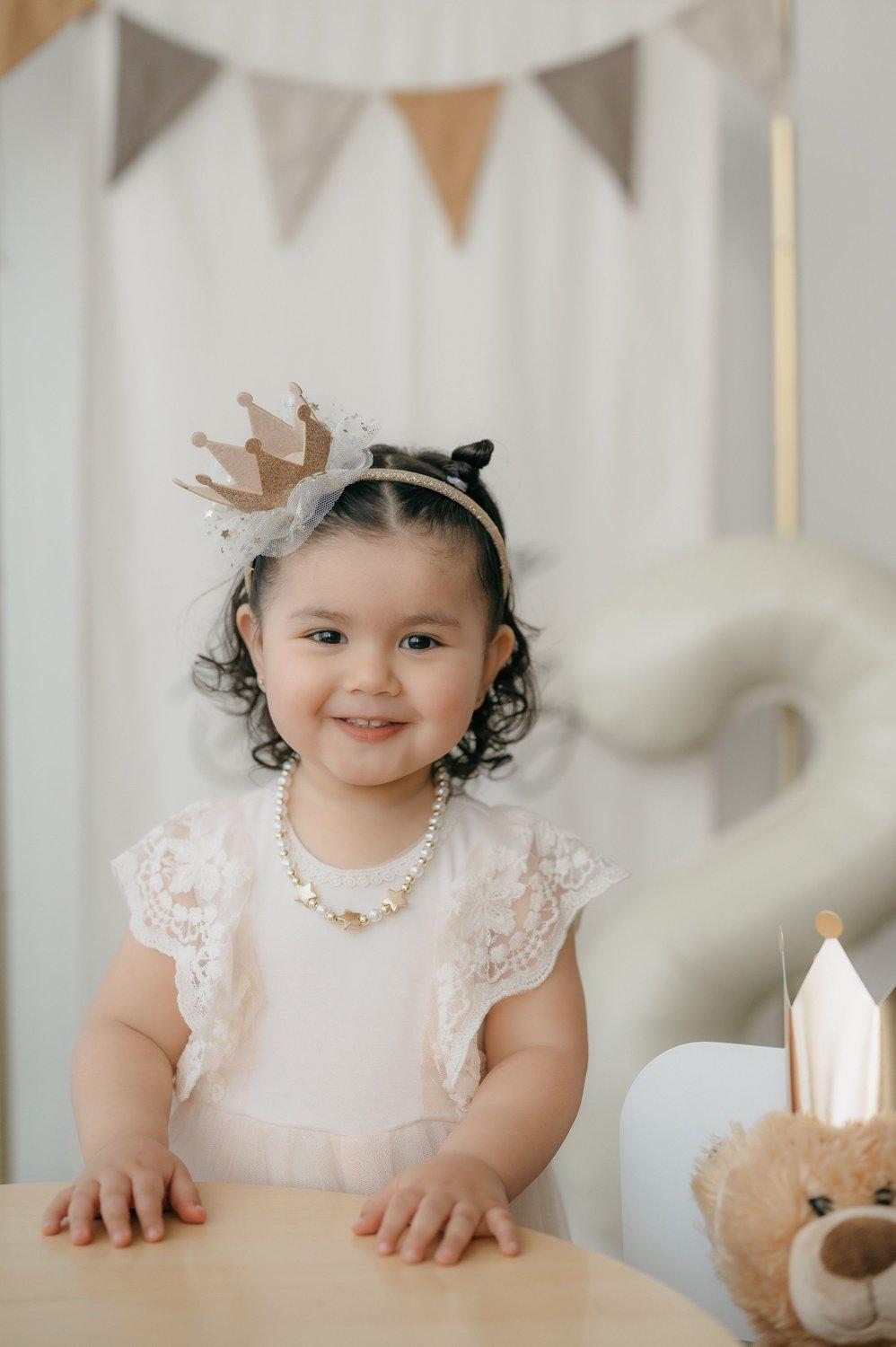 carousel-hero-element image-4