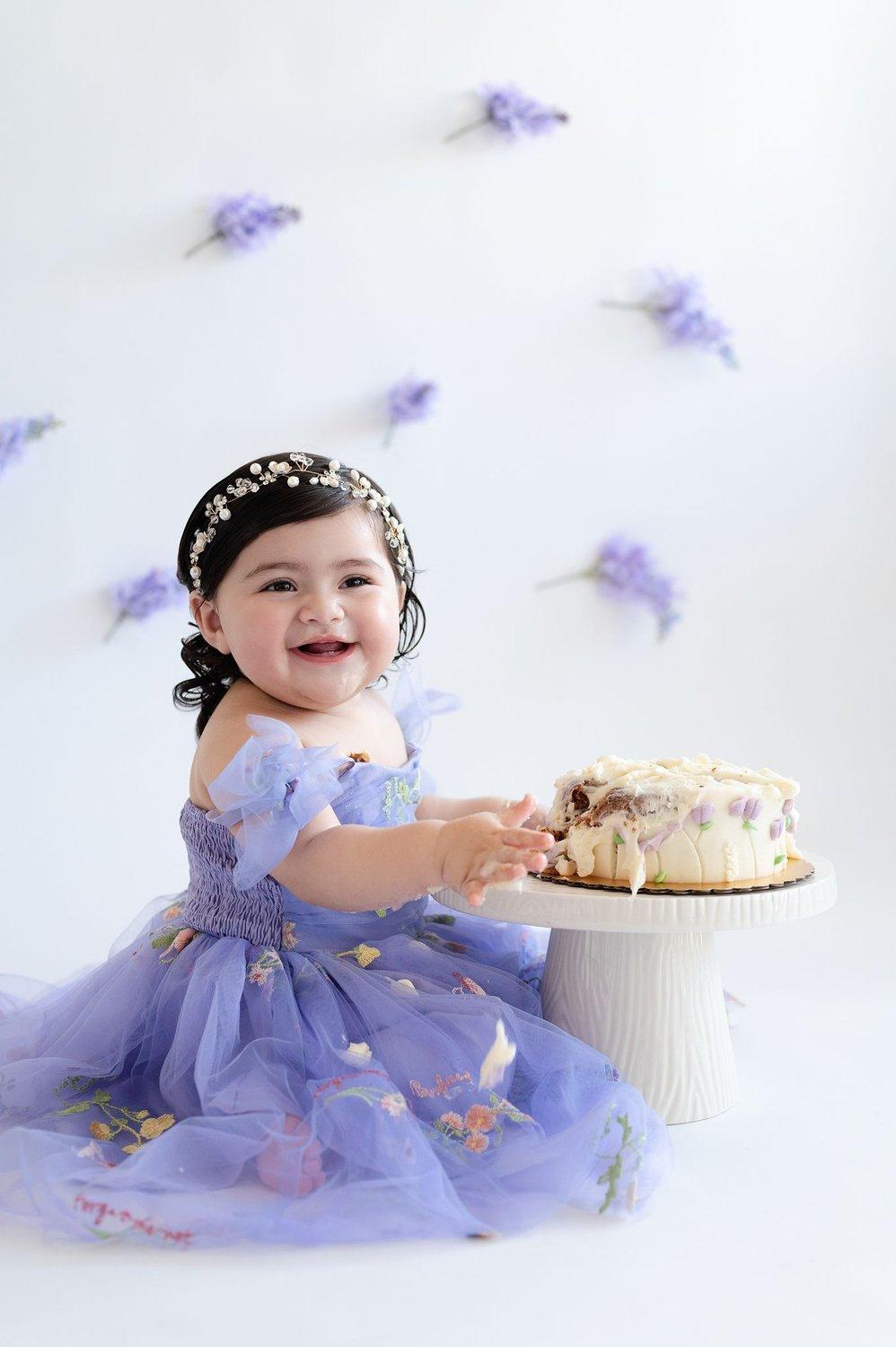 carousel-hero-element image-1