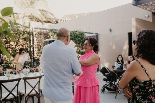 mobile - carousel-hero-element image-8