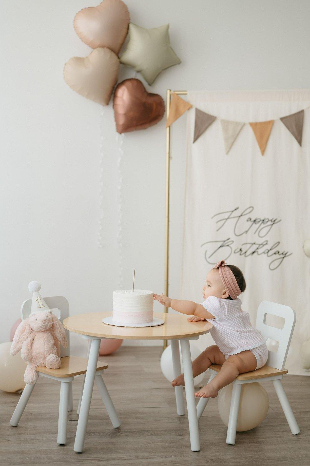 carousel-hero-element image-7