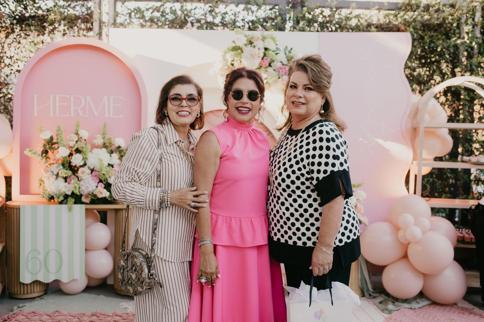 carousel-hero-element image-13