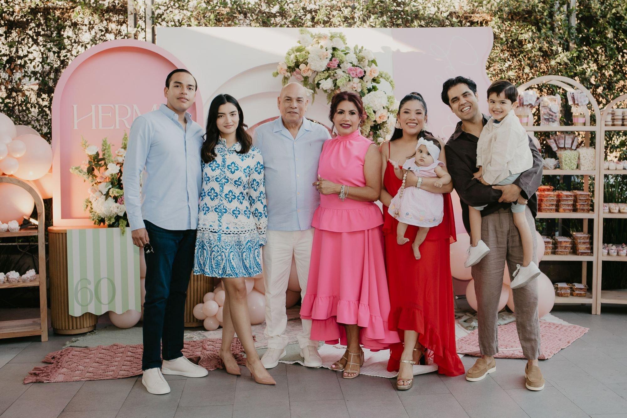 carousel-hero-element image-4