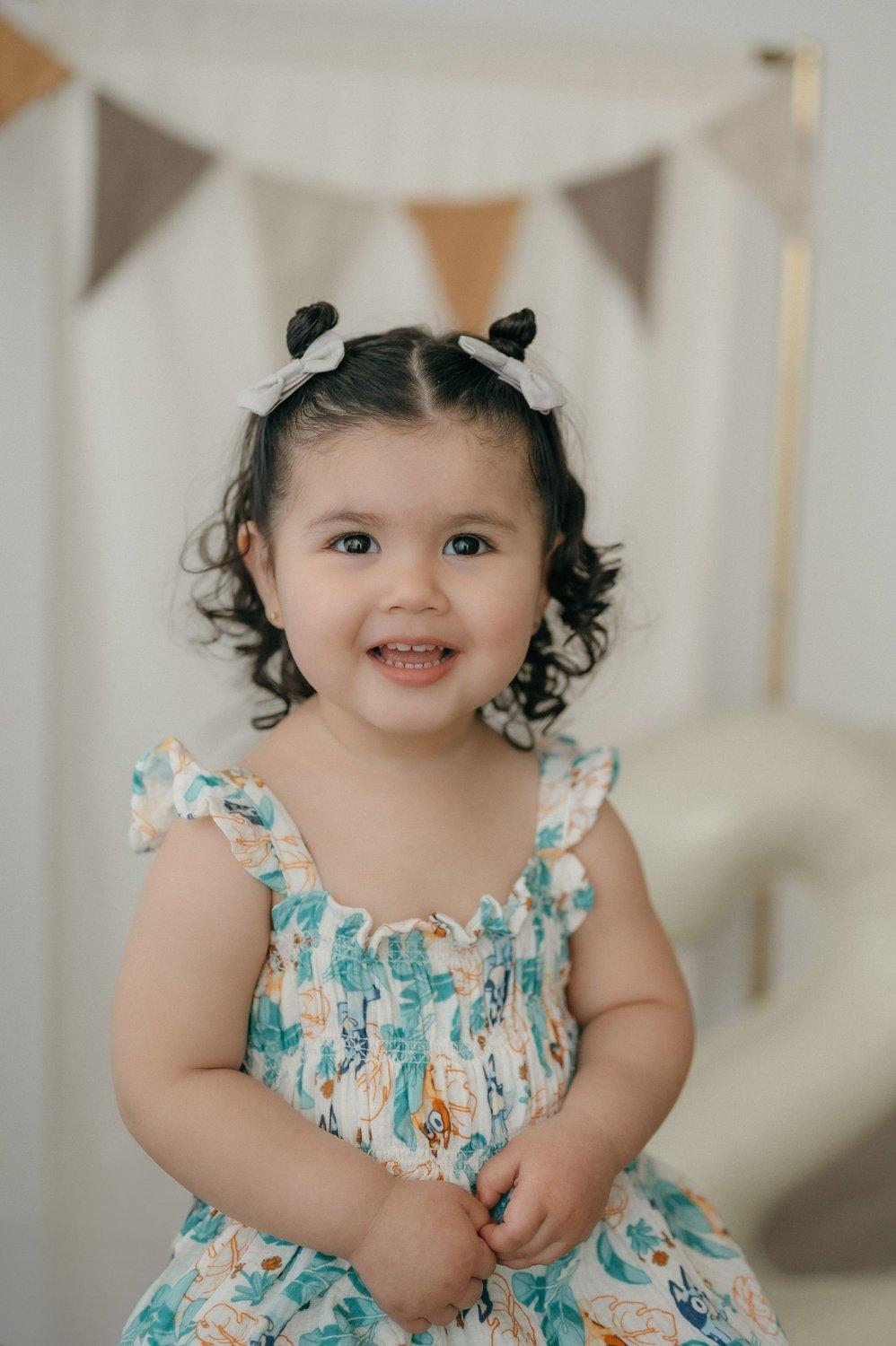 carousel-hero-element image-14