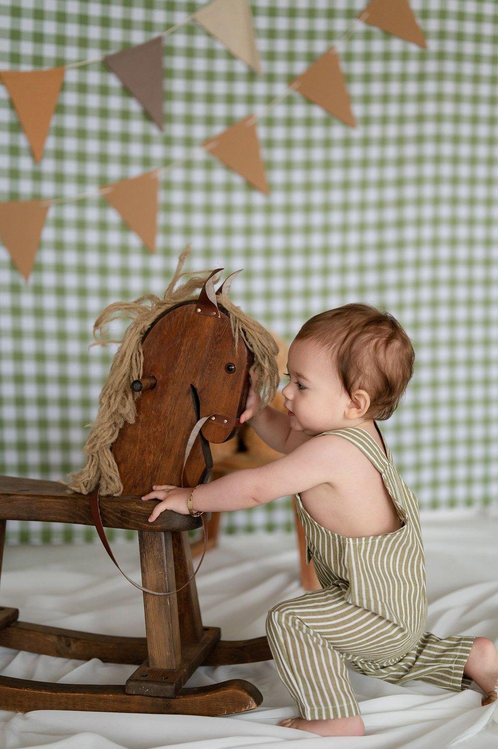 carousel-hero-element image-5